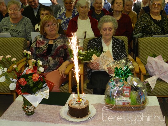 95. születésnapot ünnepeltünk 21